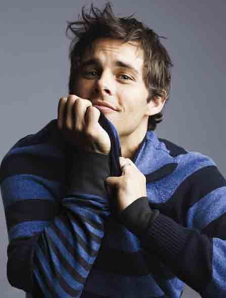 詹姆斯&middot;麦斯登