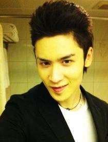 居来提&middot;库提来